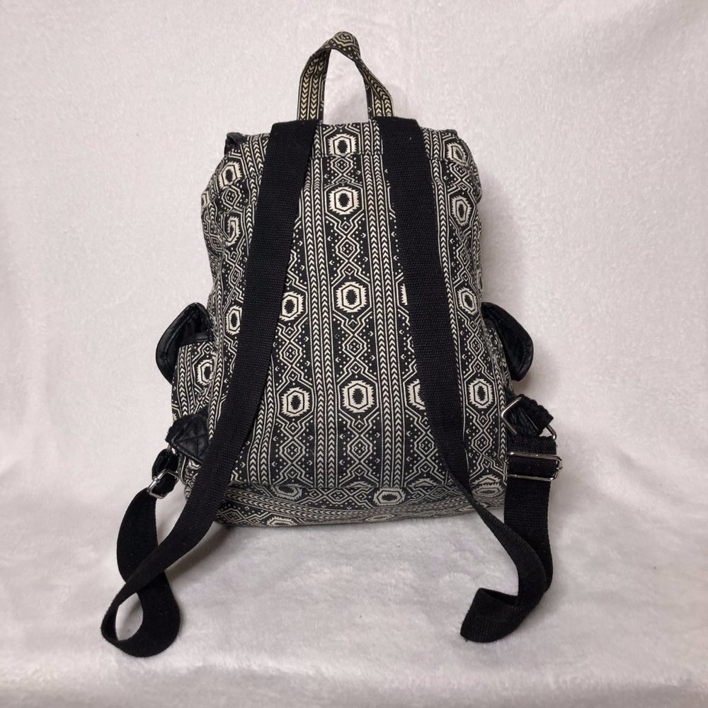 Womens Geometric Pattern Back Pack Bag Size OS - Picture 2 of 5